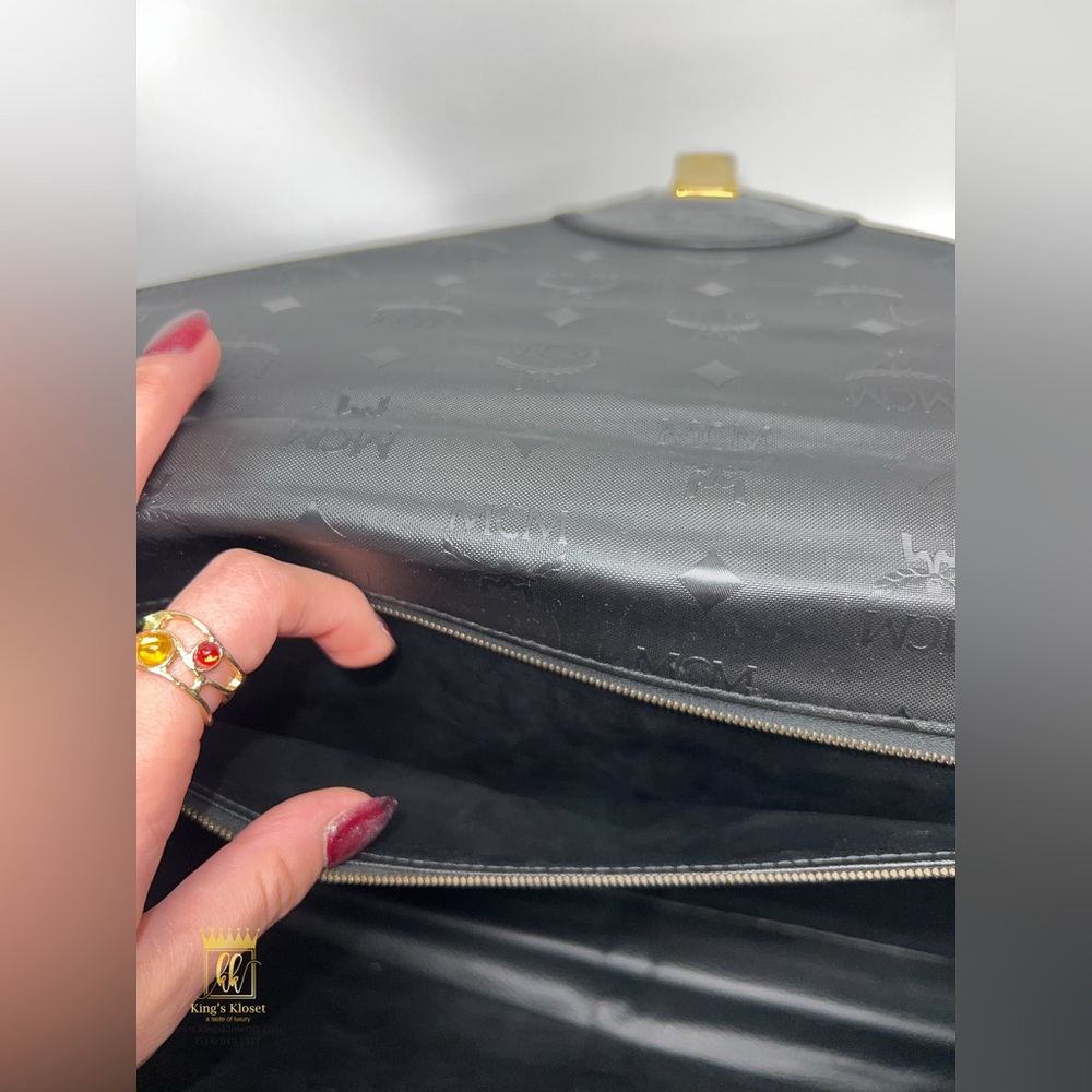 MCM document bag - Picture 13 of 16